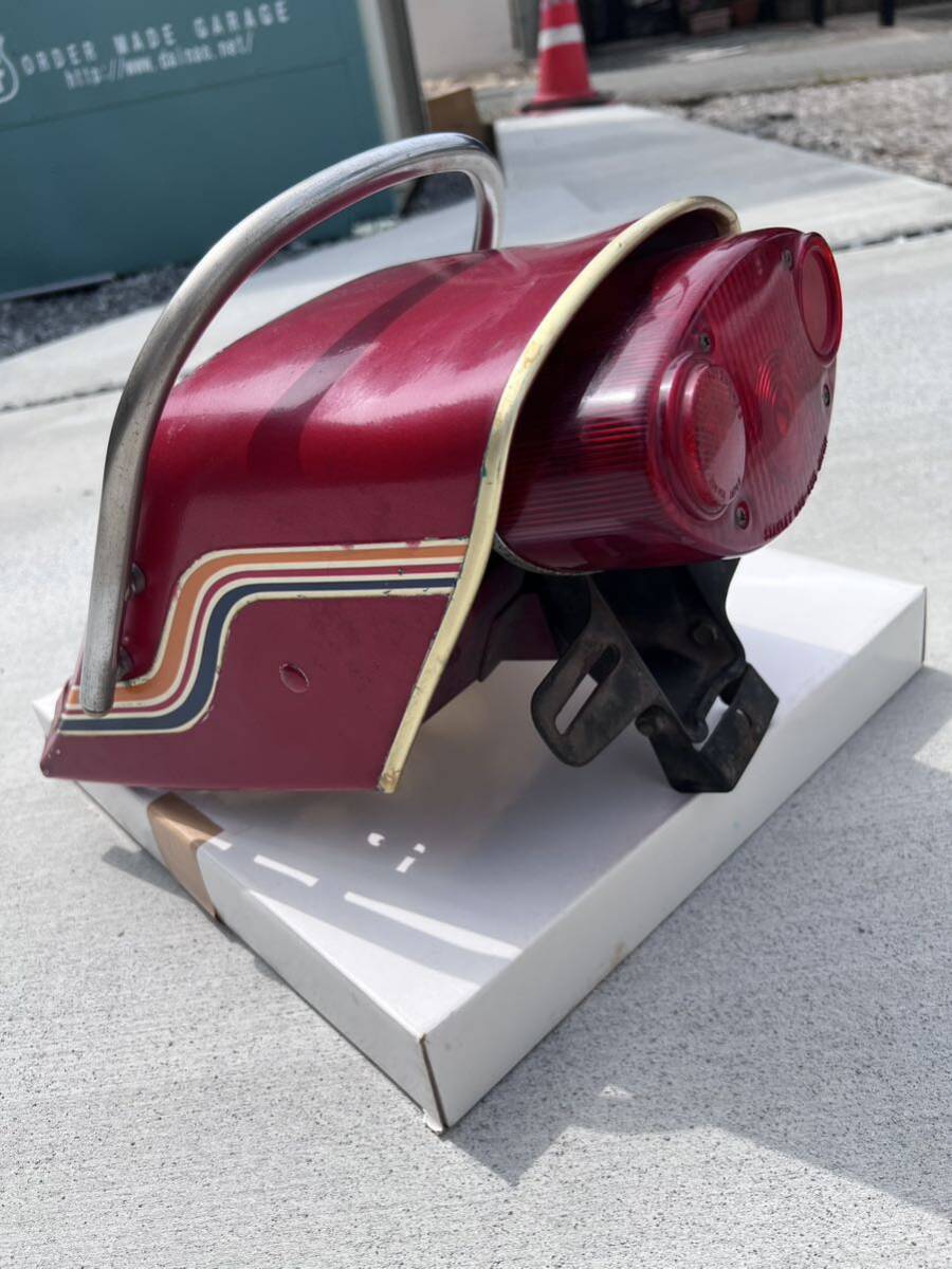 マッハ 純正 テールカウル グラブバー付き カワサキ 250 350 750 マッハ 純正 テールカウル グラブバー付き カワサキ 250 350 750