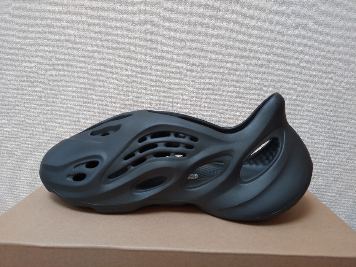 adidas YZY FOAM RNR YEEZY Onyx RUNNER アディダス イージー adidas YZY FOAM RNR YEEZY Onyx RUNNER アディダス イージー