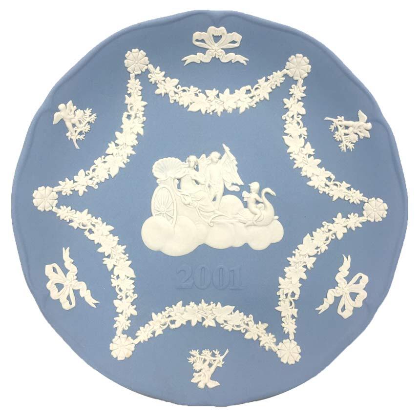 WEDGWOOD ウェッジウッド ジャスパー イヤープレート 2001 飾り皿 陶器 インテリア 中古 aq10414