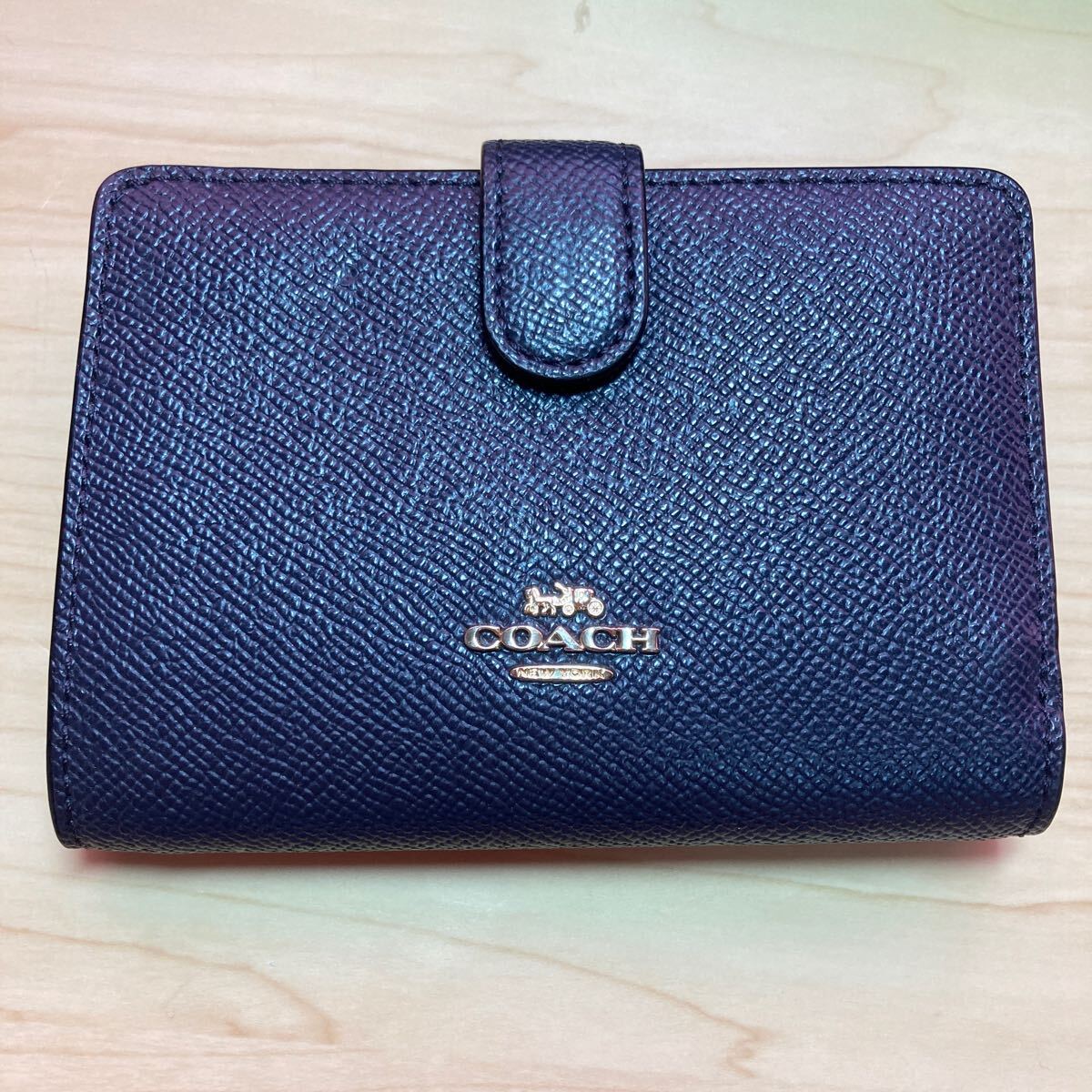 コーチ 二つ折り財布 財布 COACH レザー ウォレット 定番　シンプル　ネイビーブラック　