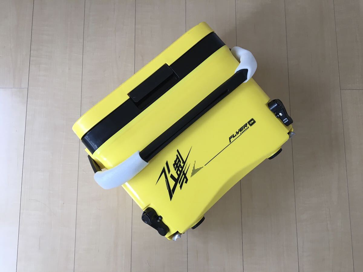 紀州釣り クーラーボックス 16L 紀州釣り クーラーボックス 16L