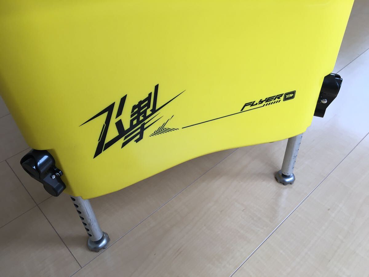 紀州釣り クーラーボックス 16L フィッシング 紀州釣り クーラーボックス 16L フィッシング
