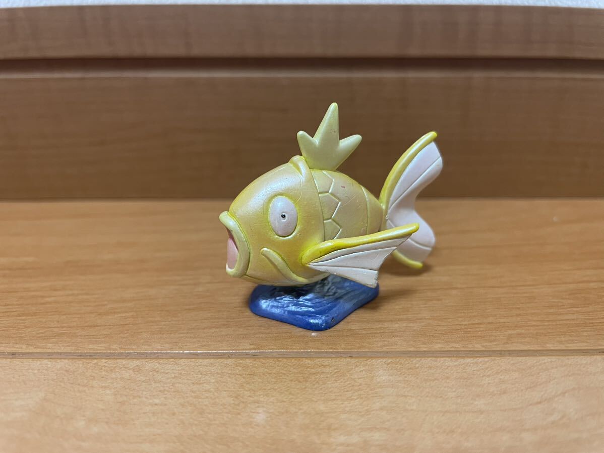 モンコレ 金のコイキング 限定 Yahoo!オークション - モンコレ 金のコイキング 色違い 限定品