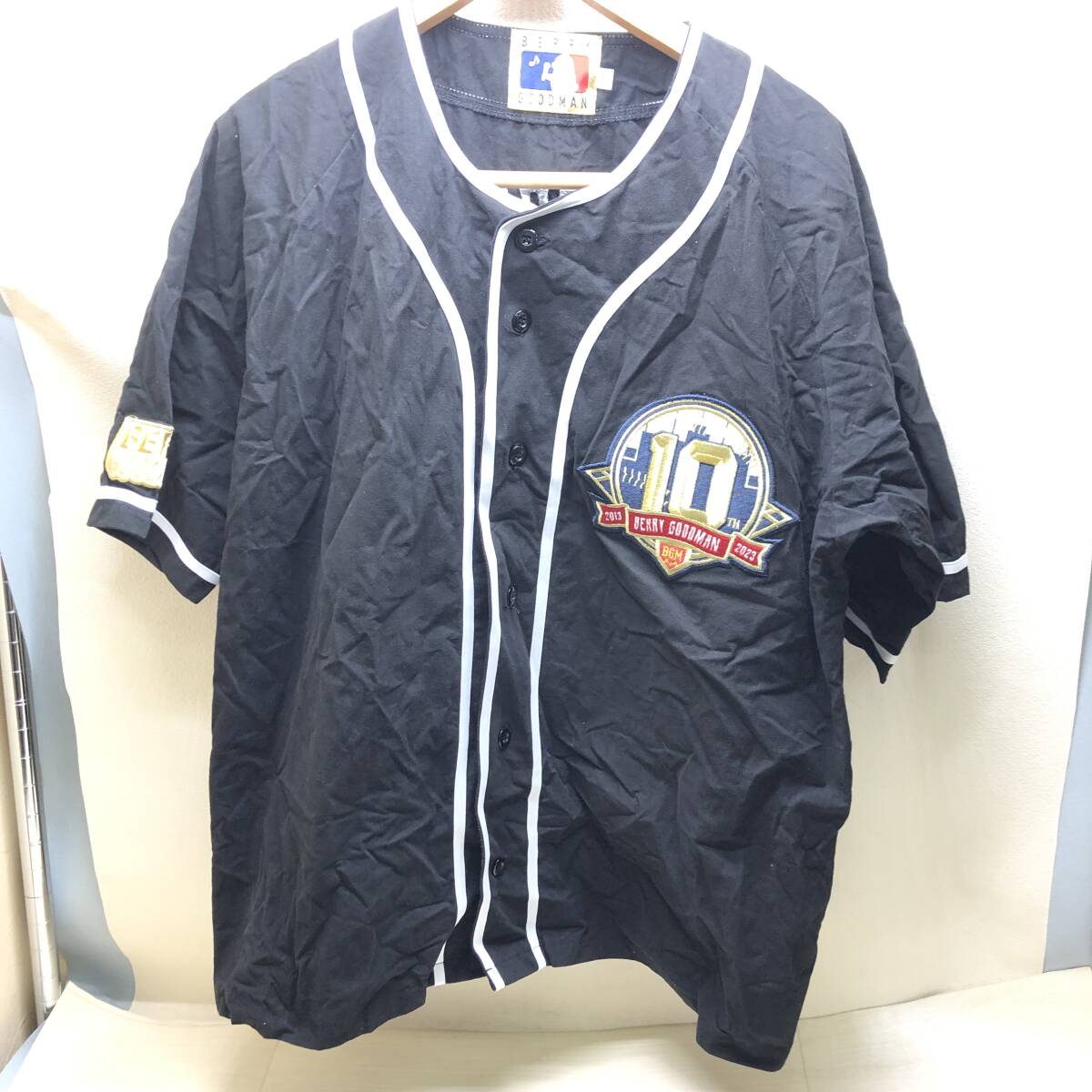 △BERRY GOODMAN ベリーグッドマン 10周年＆甲子園ライブ記念 ユニフォーム サイズM ブラック ベースボールシャツ 中古品△N74422