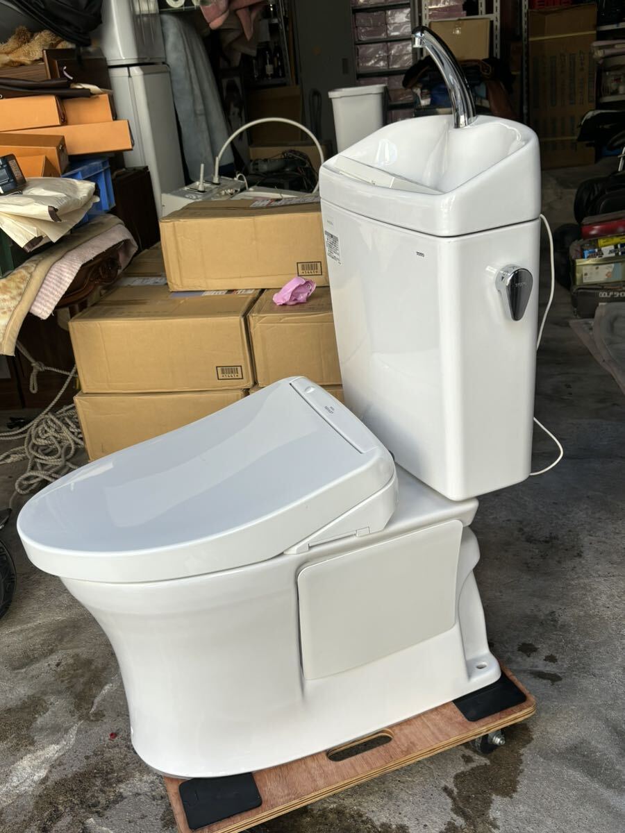 20400円 TOTO 洋式便器 SH233BA CS232B ウォシュレット 20400円 TOTO 洋式便器 SH233BA CS232B ウォシュレット