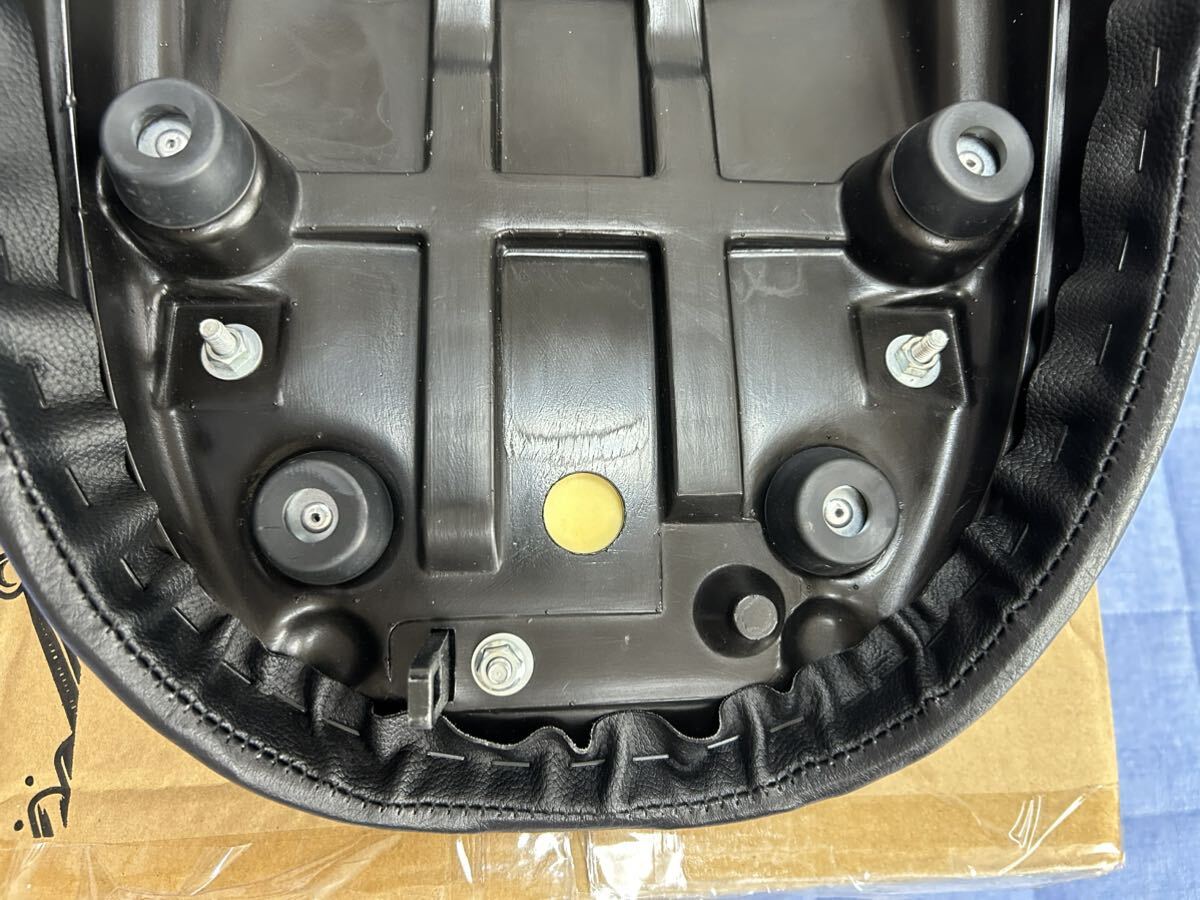 Bibian 比比昂- Z900RS茗荷シートZ IIパターン艶消し- Bibian Bibian 比比昂- Z900RS茗荷シートZ IIパターン艶消し- Bibian