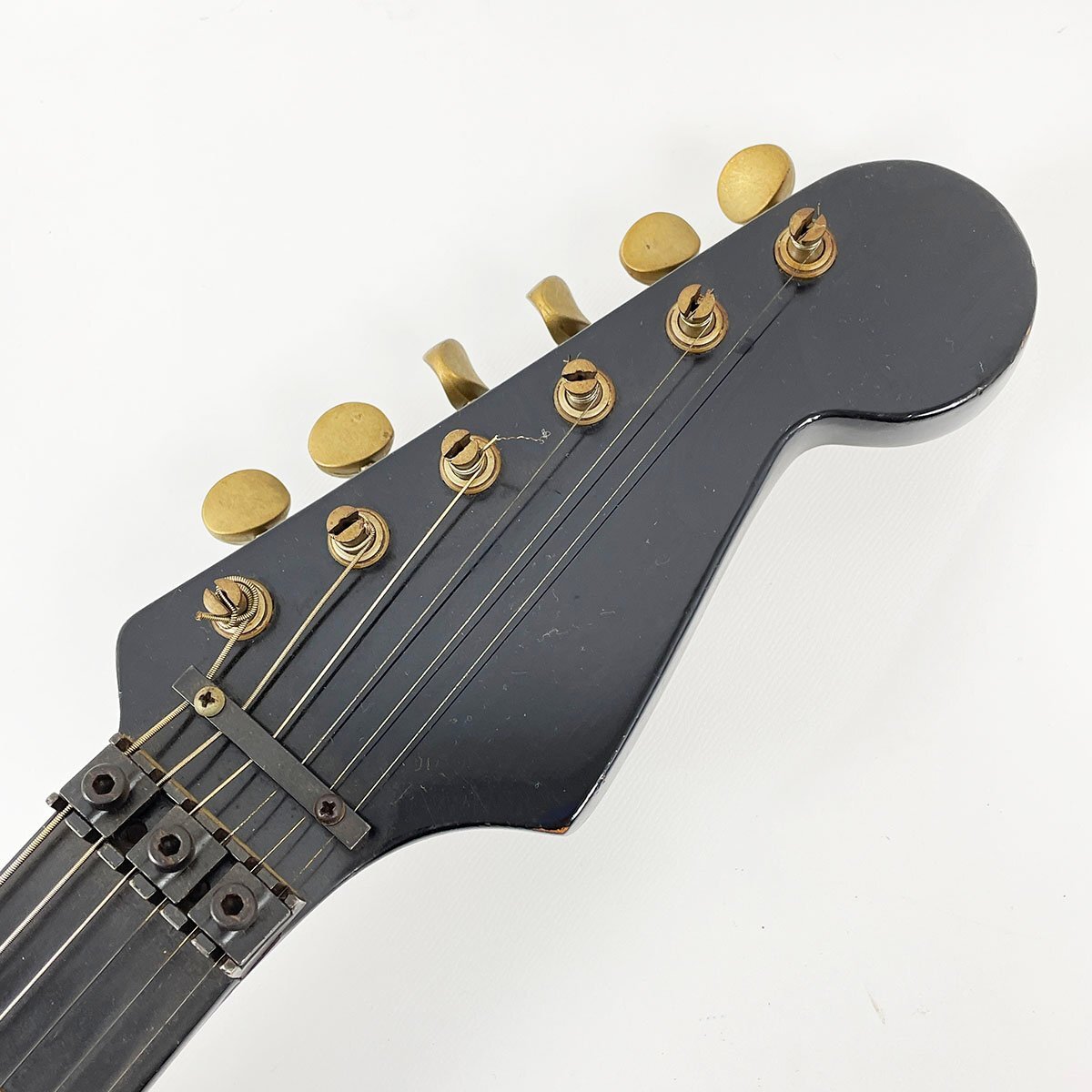 □FERNANDES フェルナンデス 型番不明 ストラト エレキギター □FERNANDES フェルナンデス 型番不明 ストラト エレキギター