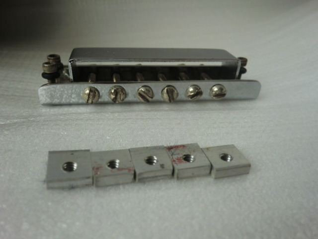 ★現状ジャンク【 純正リッケンバッカー　Rickenbacker ★現状ジャンク【 純正リッケンバッカー　Rickenbacker ブリッジ 】