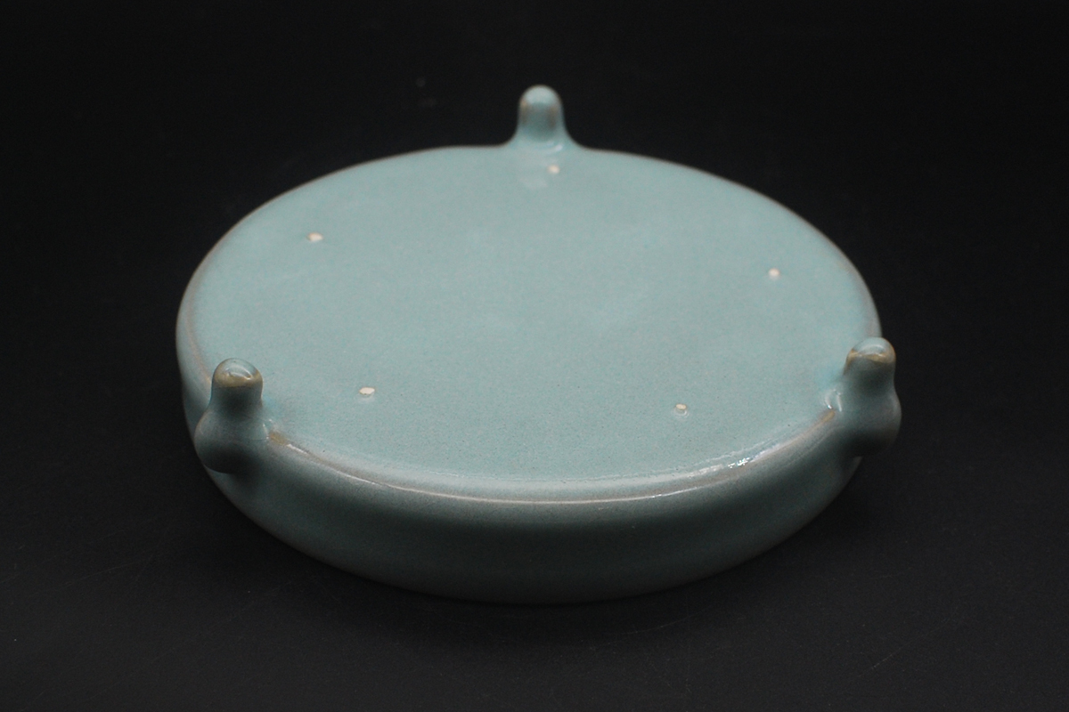 日本全国送料無料商品 特集 ☆中国古董古玩☆宋時代汝窯珍品青磁三足洗売買された 宋