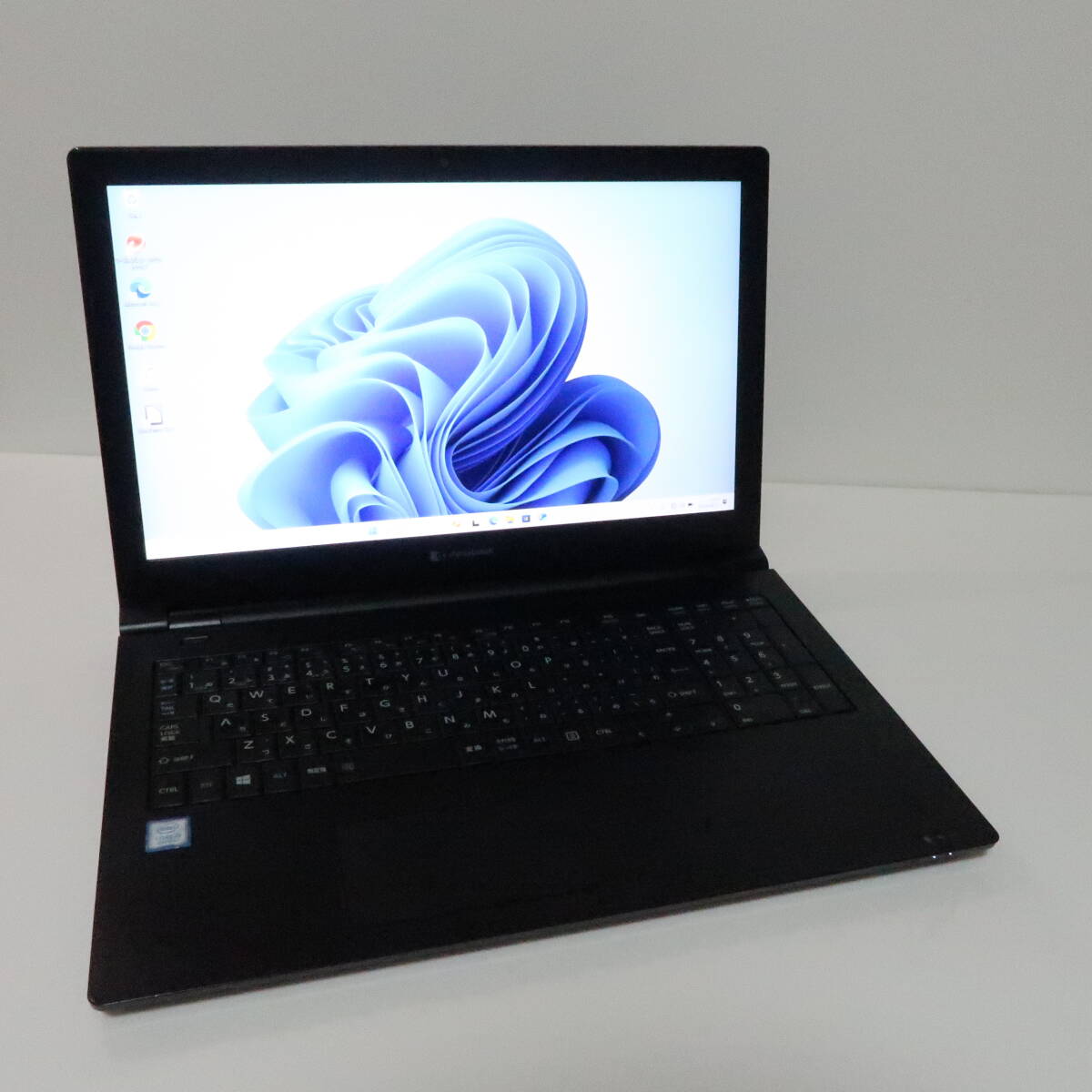★第8世代i5★ Windows11 人気スペック dynabook 283 ☆第8世代i5☆ Windows11 人気スペック dynabook 283 ☆第8世代i5