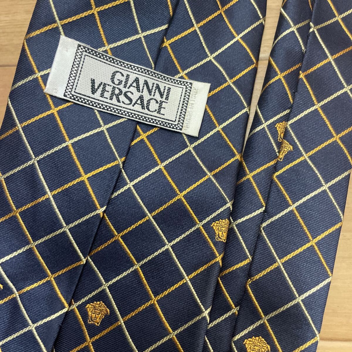 ジャンニヴェルサーチ GIANNI VERSACE 大剣幅9cm　ネクタイ