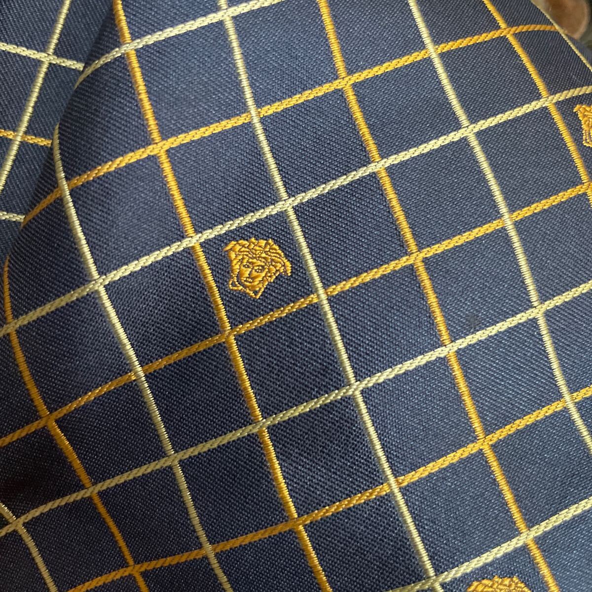 ジャンニヴェルサーチ GIANNI VERSACE 大剣幅9cm　ネクタイ