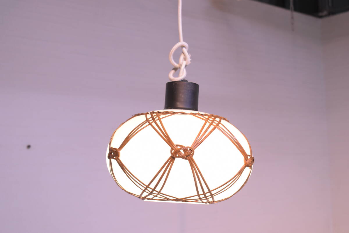 ☆竹編み/乳白ガラス/ペンダントライト/和風(fēng)/レトロ/手編み/照明器具/照明/ライト/ナチュラルモダン/和家具/TKE1252