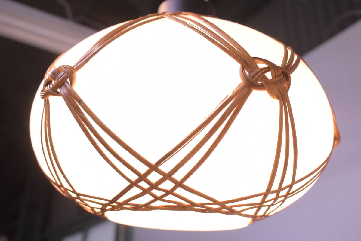 ☆竹編み/乳白ガラス/ペンダントライト/和風(fēng)/レトロ/手編み/照明器具/照明/ライト/ナチュラルモダン/和家具/TKE1252