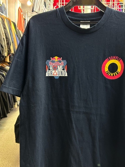 Red Bull Home Ground EXAMPLE VALORANT Tシャツ 紺 XL