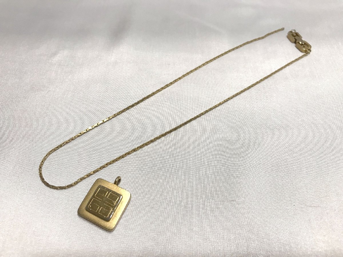 ■【YS-1】 ジバンシィ GIVENCHY ネックレス ■ スクエア プレート GP ゴールド系 トップ1.8cm×1.8cm ■ 訳あり 【同梱可能商品】■D