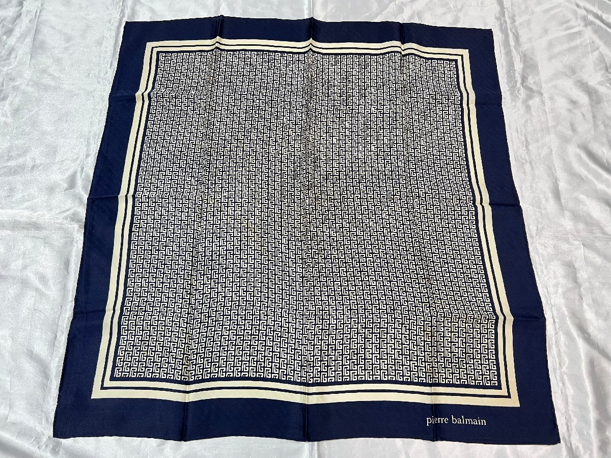 ■【YS-1】 ピエールバルマン pierre balmain スカーフ ■ シルク100% ネイビー系 78.5cm×76.5cm 【同梱可能商品】■B