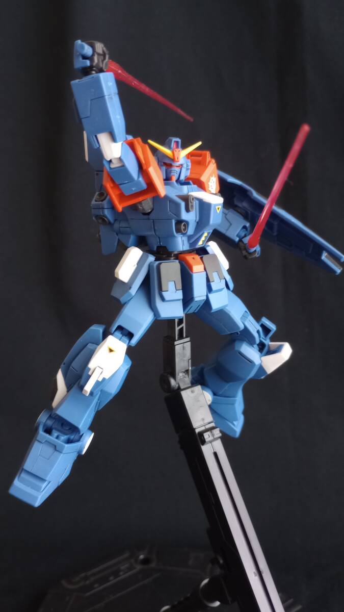 完成品 1/144 HGUC ブルーディスティニー２号機EXAMニムバス機★ガンプラ★ガンダム
