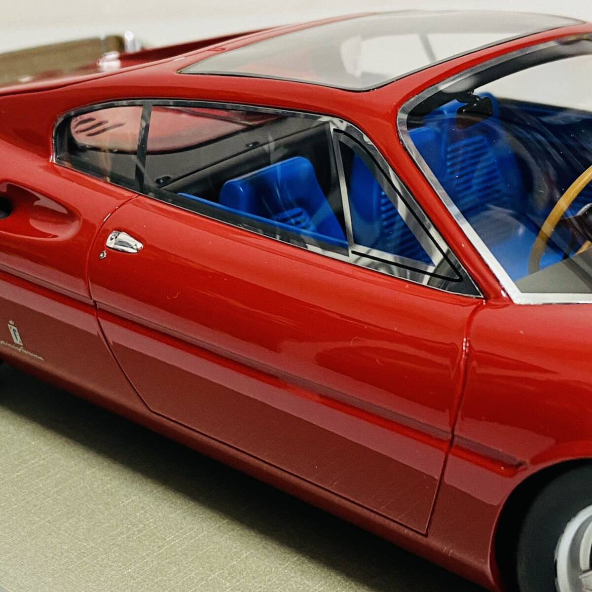 2024年最新海外 美品】Tecnomodel Mythos テクノモデル 1/18 Ferrari 365P レーシングカー