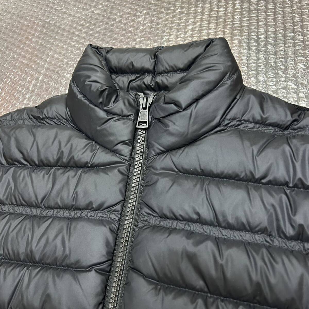 極美品】モンクレール2023〜2024秋冬ハイブリッドダウン 極美品】モンクレール2023〜2024秋冬ハイブリッドダウン