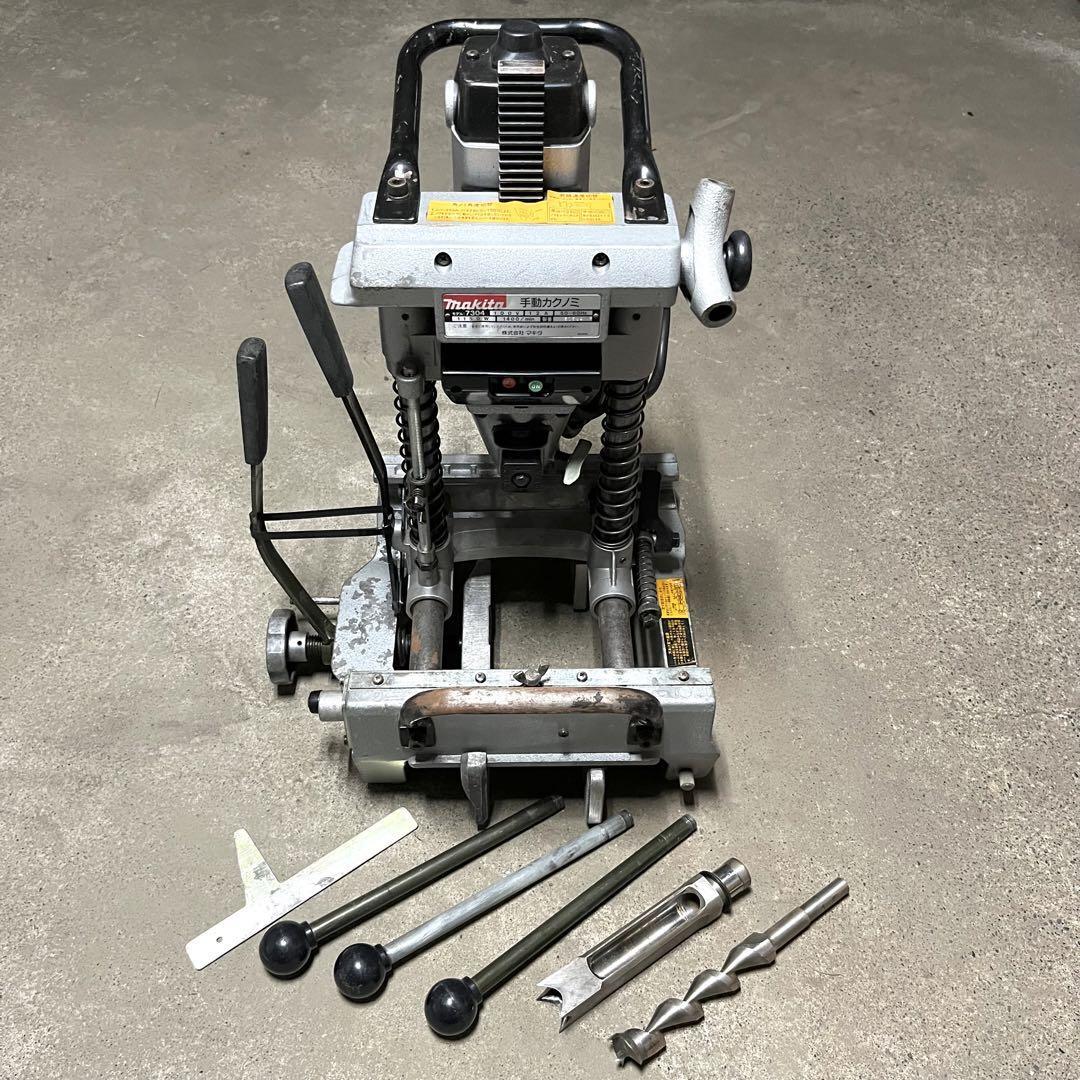 中古品】 makita / マキタ 手動カクノミ 角のみ 7304｜工具、DIY用品