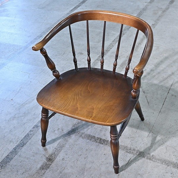 飛騨産業 キツツキ「スモーカーズチェア」b カウホーン 椅子