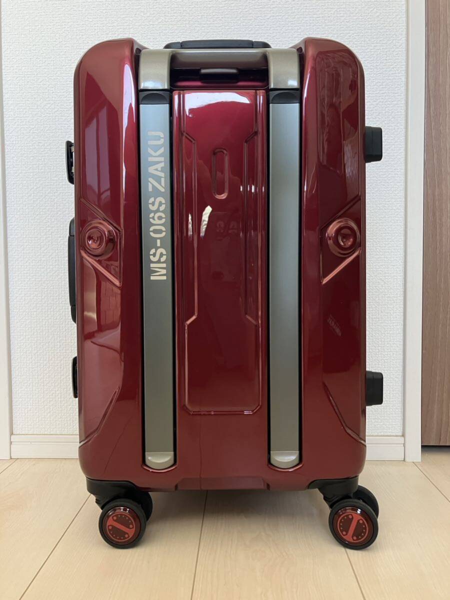 未使用】シャア専用ザク MS-06S キャリーバッグ キャリーケース 未使用】シャア専用ザク MS-06S キャリーバッグ キャリーケース