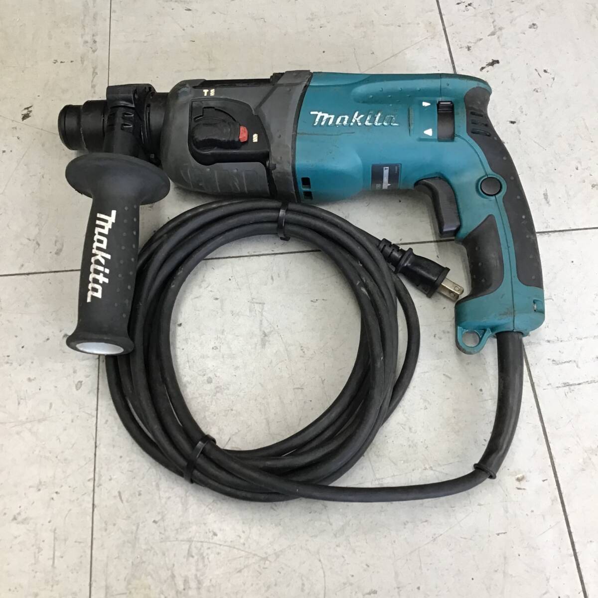 【中古品】マキタ/makita ハンマドリル HR2460 ■送料無料・代引き・店頭受取対応■