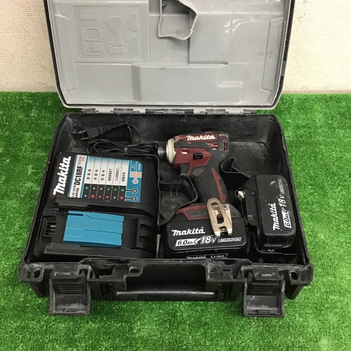 【中古品】マキタ/makita コードレスインパクトドライバー TD172DGXAR ■送料無料・代引き・店頭受取対応■