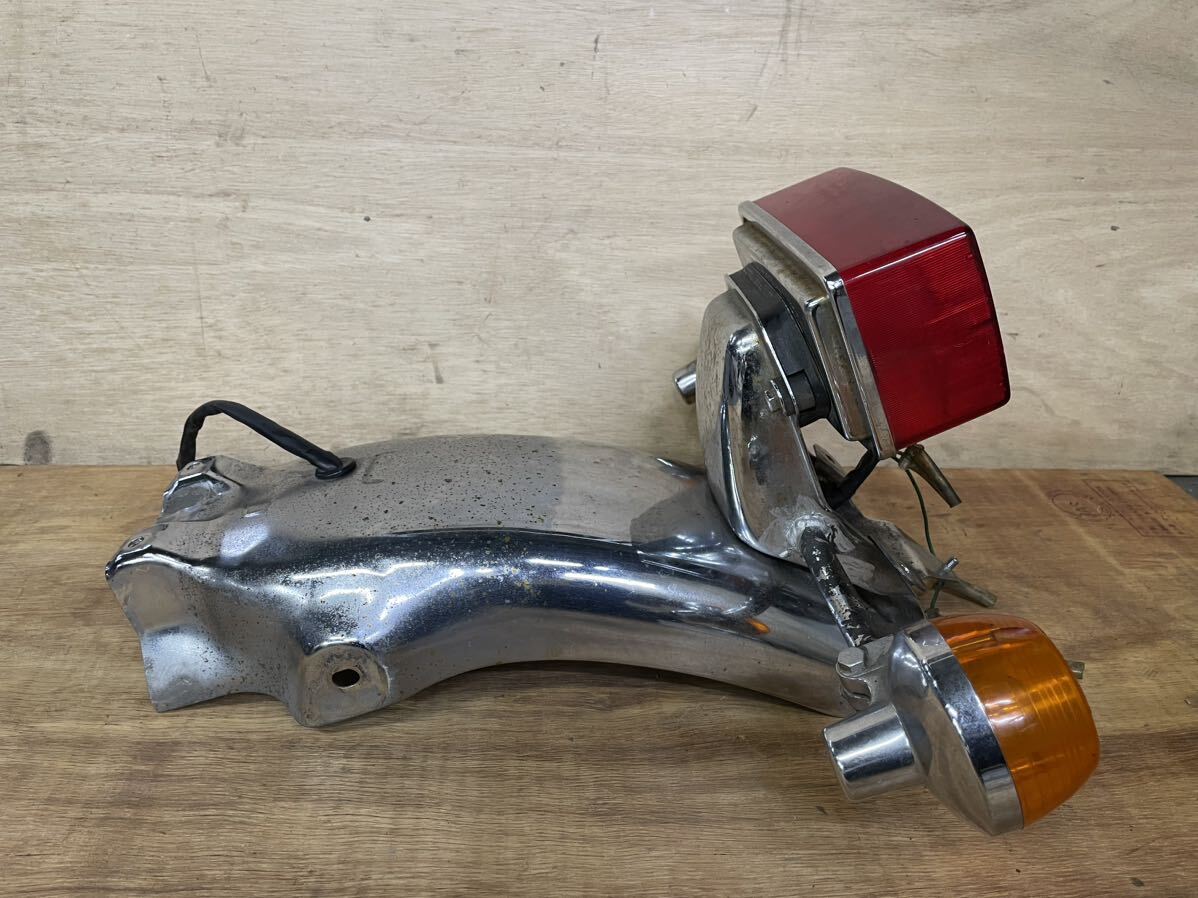 CM400 CM250 純正 リアフェンダー テールランプ ウインカー CM400 CM250 純正 リアフェンダー テールランプ ウインカー