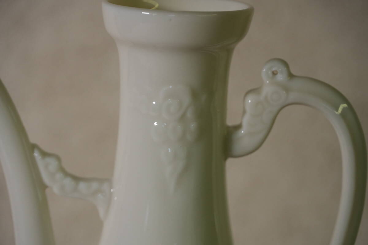 中国陶磁器 工芸碗 青花神獣雲気文碗 景徳鎮