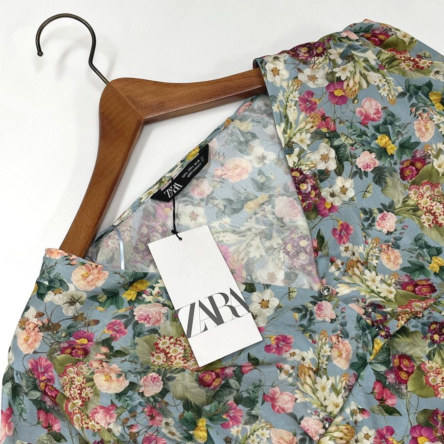 /L/ ZARA 花柄 ブラウス レディース タグ カジュアル トップスフェミニン 大人可愛いフローラル デイリー 春夏 パフスリーブ ザラ