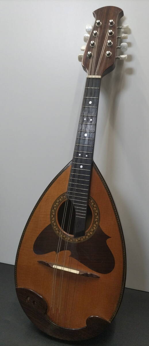 ◆SUZUKI スズキ◆マンドリン M-218 ハードケース／チューナー付き ◇SUZUKI スズキ◇マンドリン M-218 ハードケース／チューナー付き