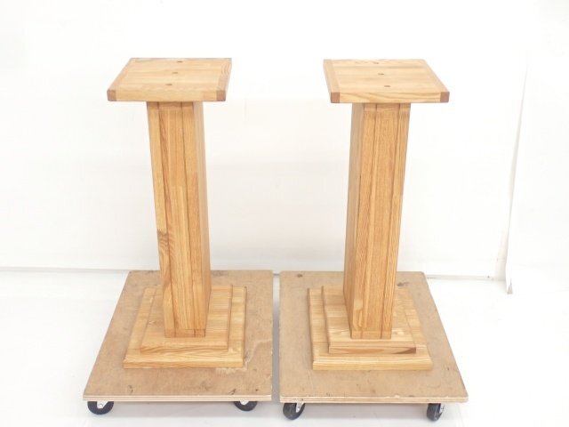 メーカー不明 オリジナル木製スピーカースタンド 高さ70cm ペア メーカー不明 オリジナル木製スピーカースタンド 高さ70cm ペア
