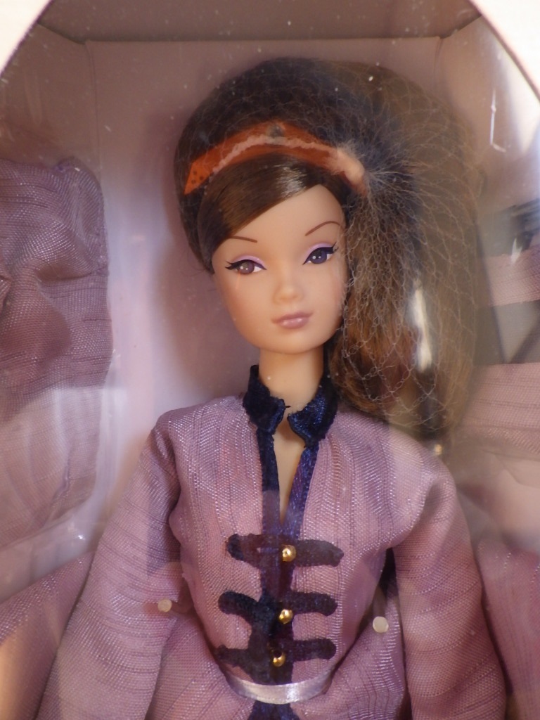 R＆D FASHION DOLLS「SUSIE」SHANGHAI SURPISE　R＆Dファッションドール「スージー」上海サプライズ　