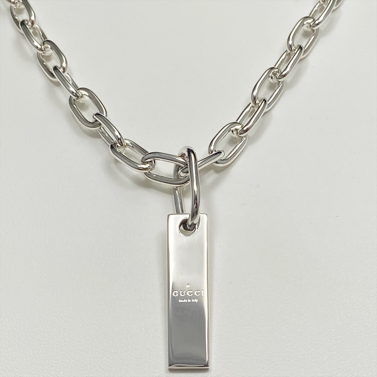 新品仕上 希少 廃盤 グッチ GUCCI ロゴ プレート 極太 新品仕上 希少 廃盤 グッチ GUCCI ロゴ プレート 極太