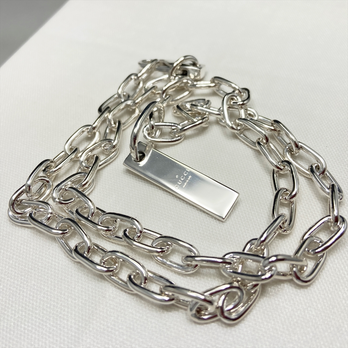 新品仕上 希少 廃盤 グッチ GUCCI ロゴ プレート 極太 新品仕上 希少 廃盤 グッチ GUCCI ロゴ プレート 極太
