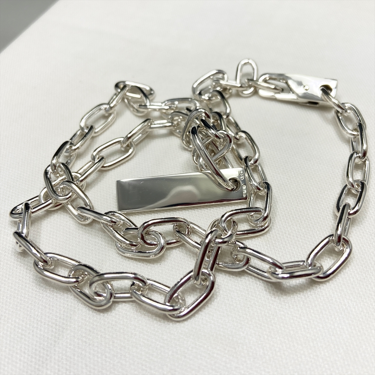 新品仕上 希少 廃盤 グッチ GUCCI ロゴ プレート 極太 新品仕上 希少 廃盤 グッチ GUCCI ロゴ プレート 極太