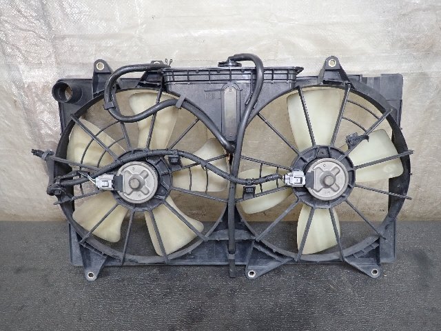 希少 FD3S RX-7 電動ファン シュラウド ラジエターファン 希少 FD3S RX-7 電動ファン シュラウド ラジエターファン