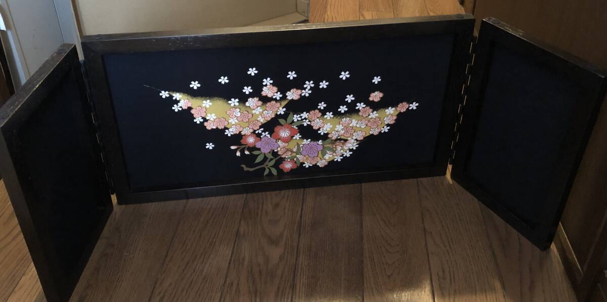 【新品】人形用『屏風』★木目(黒)金彩遠山枝