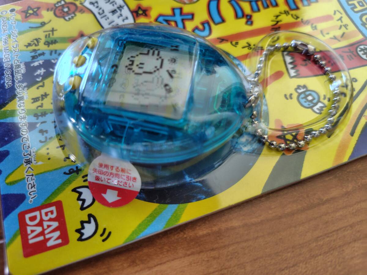 【激レア・たまごっち 海外版】スケルトンブルー 未開封 ３０年前 希少 初代たまごっち スケルトンブルー｜Yahoo!フリマ（旧PayPayフリマ）