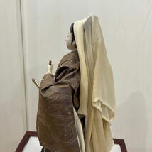 日本人形 武者人形 牛若丸 源義経 高さ42㎝くらい 昭和30年代 古 日本人形 武者人形 牛若丸 源義経 高さ42㎝くらい 昭和30年代 古