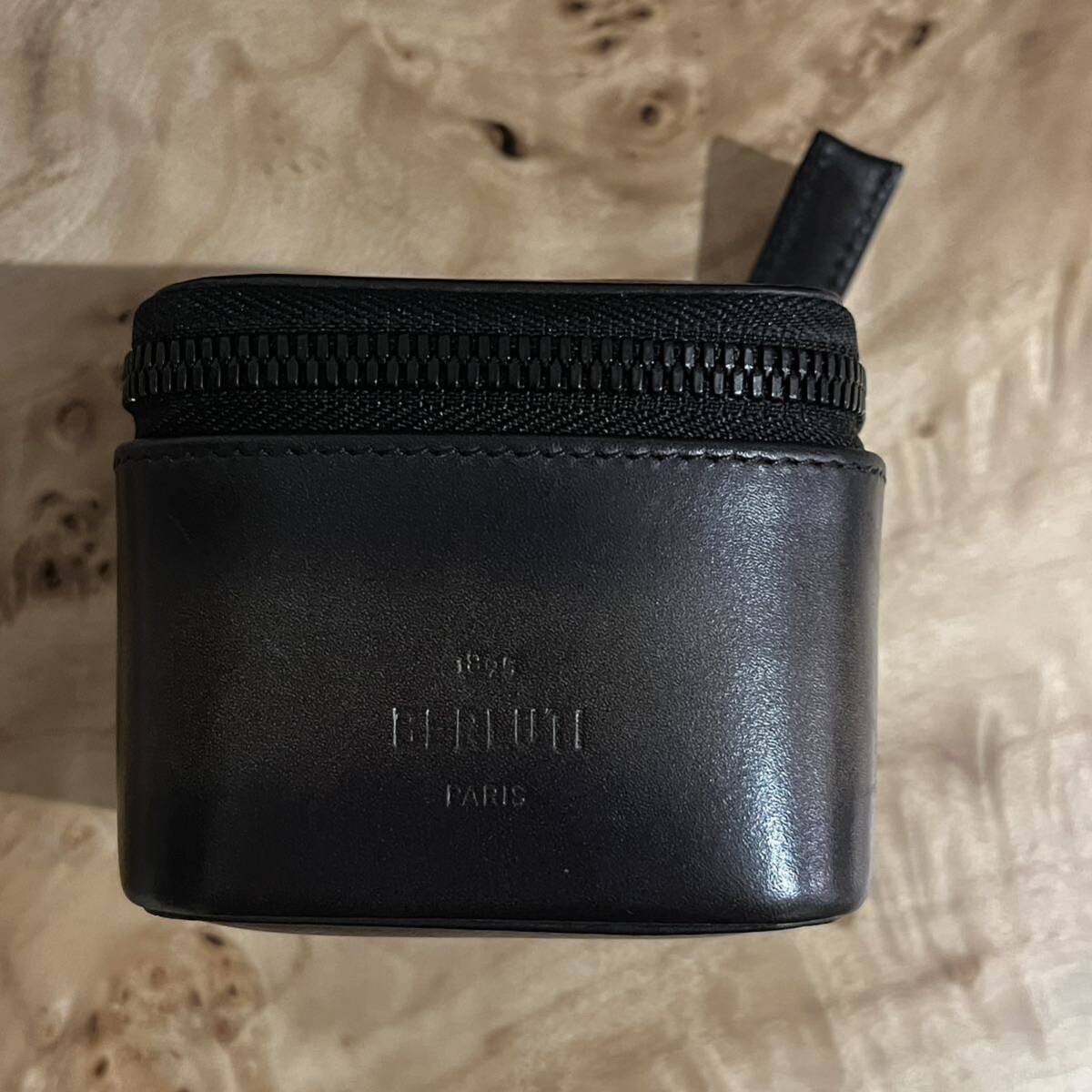 ほぼ新品 HUBLOT Berluti トラベルケース 時計ケース 1本用 ほぼ新品 HUBLOT Berluti トラベルケース 時計ケース 1本用
