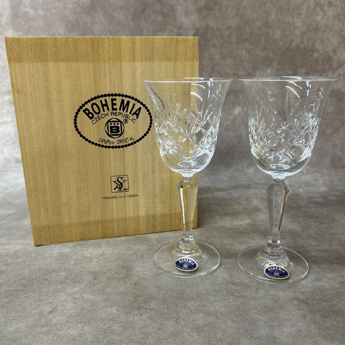 未使用 美品 箱入 Bohemia Czech Republic CRYSTAL クリスタル ワイングラスペアセット 高さ約16cm クリスタルガラス 