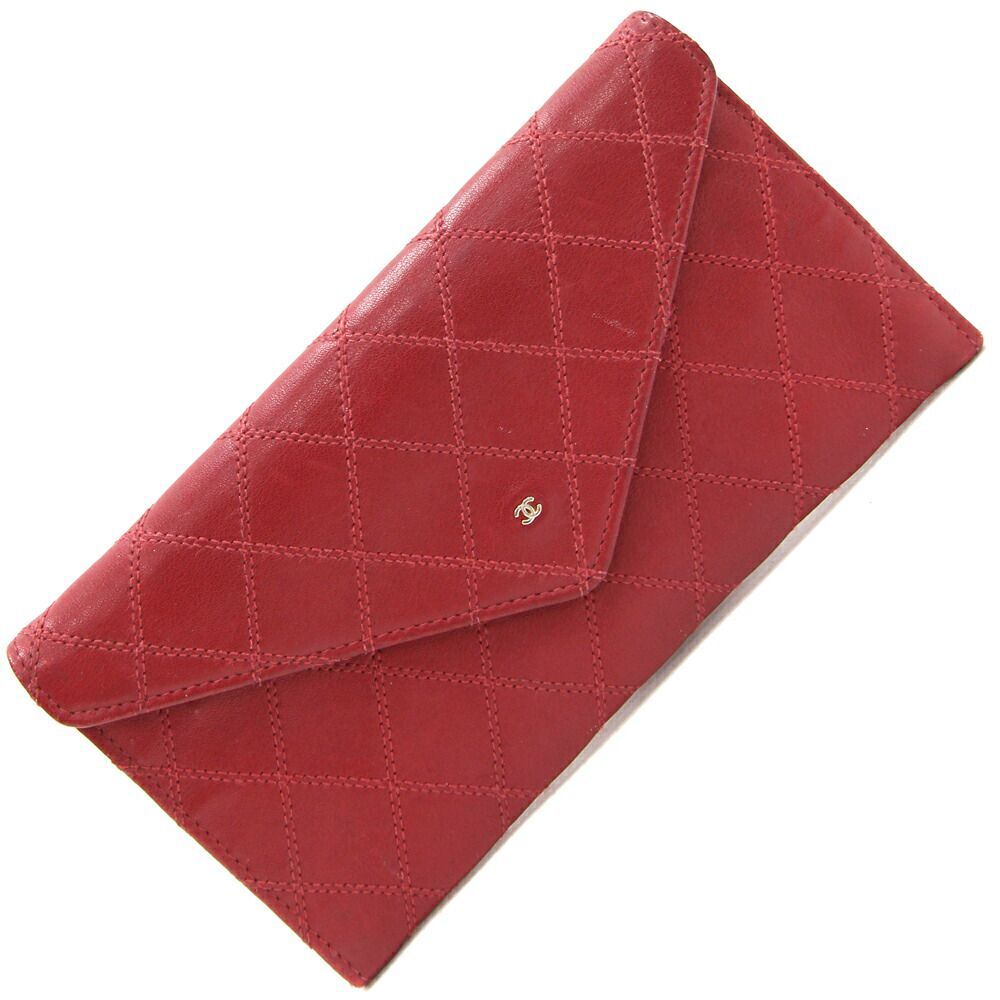 CHANEL 赤 レザー 二つ折り財布 【公式通販】