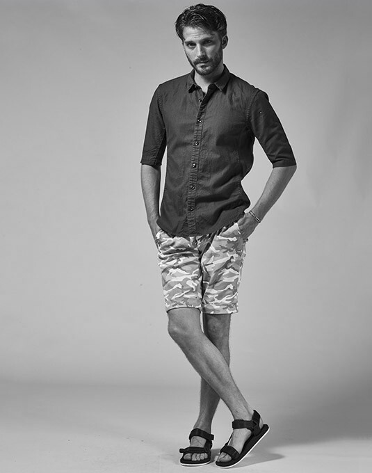 定価2 5万 junhashimoto STRETCH BASIC CAMO SHORTS 2 ジュン 定価2 5万 junhashimoto STRETCH BASIC CAMO SHORTS 2 ジュン