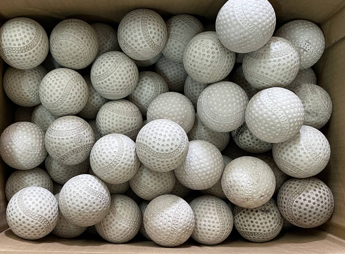 318」軟式野球ボール 140球 バッティングセンター球 ディンプル多め 318」軟式野球ボール 140球 バッティングセンター球 ディンプル多め