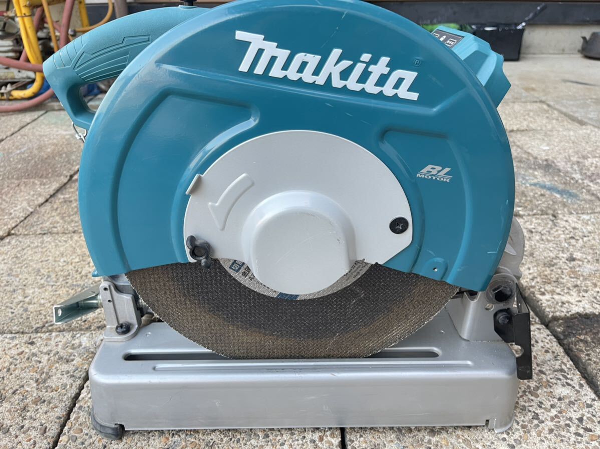岩手発　中古美品 makita マキタ　充電式切断機 355ｍｍ　LW141D　本体のみ