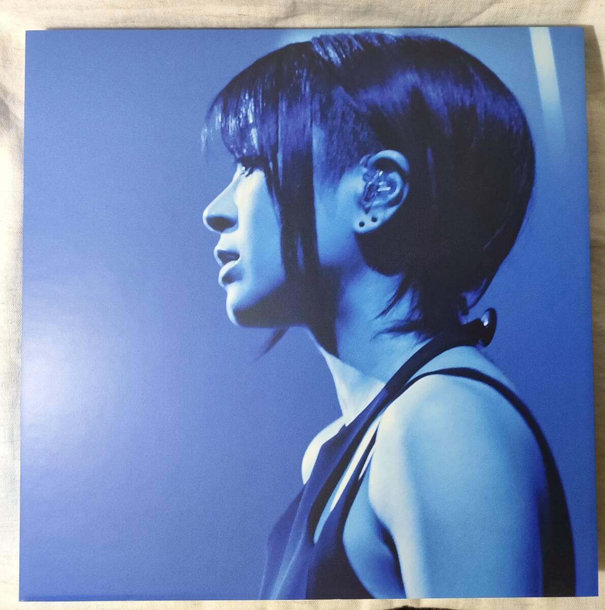 宇多田ヒカル Laughter in the Dark Tour 2018 限定 Amazon.co.jp: Hikaru Utada: Laughter in the Dark Tour 2018を