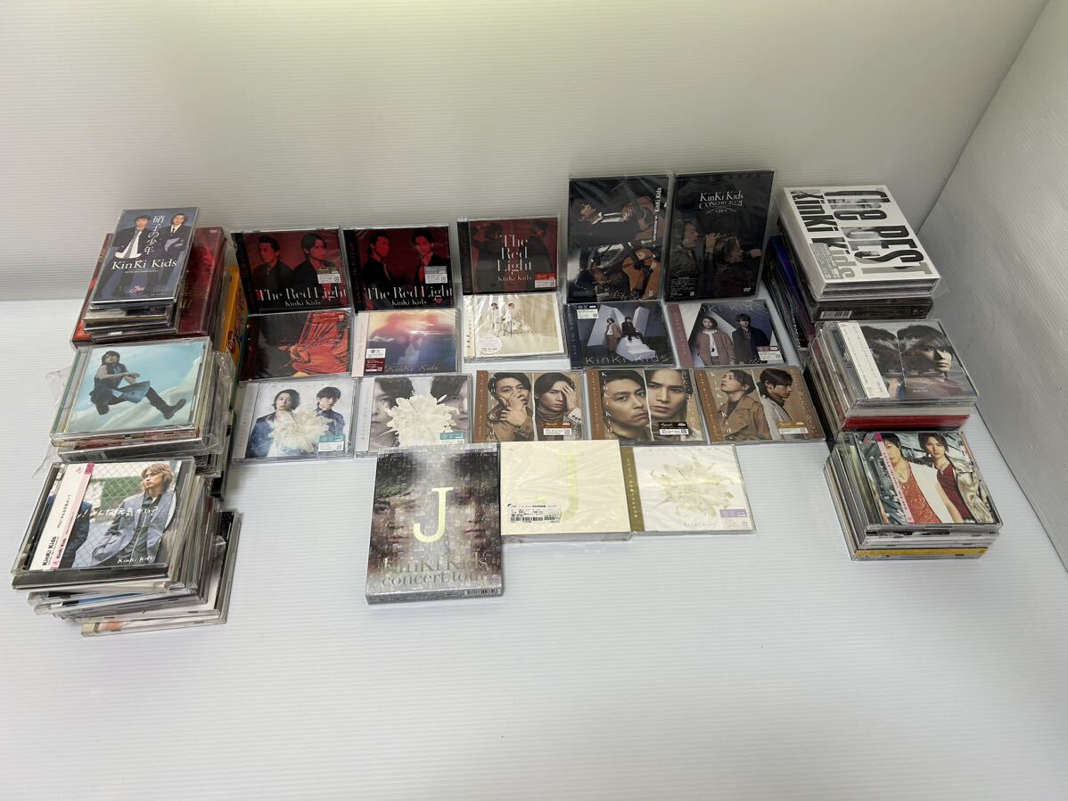 ◎Z523◎ kinki kids キンキ・キッズ 堂本光一 堂本剛 CD DVD 69枚まとめて カセット 1枚 未開封含む KinKi Kids concert tour J 他
